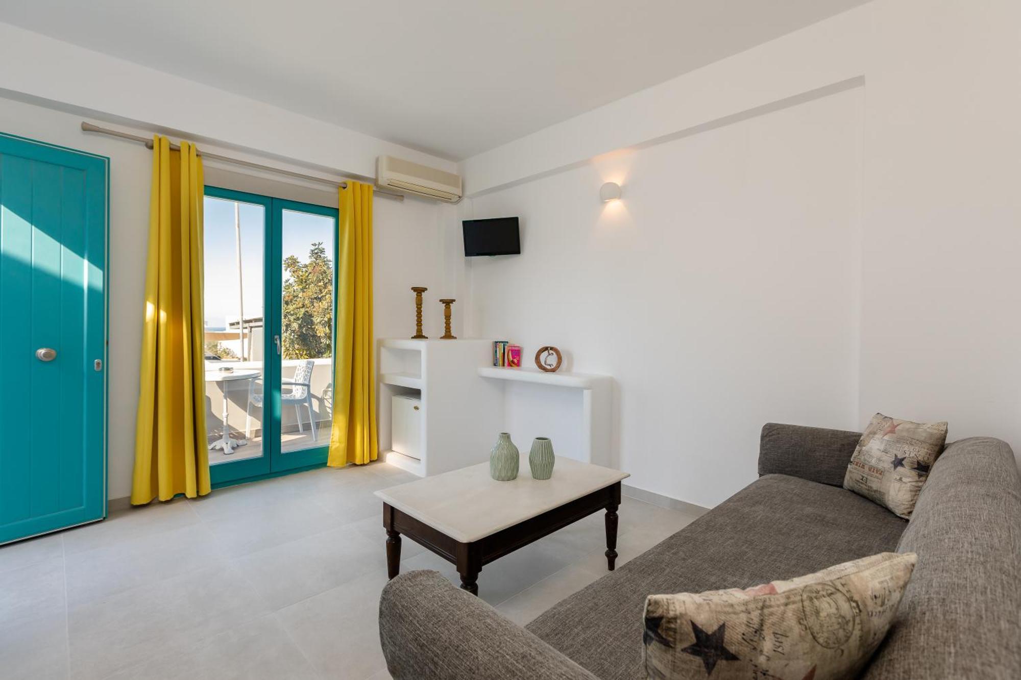 Nikolas Hotel Картерадос Екстериор снимка