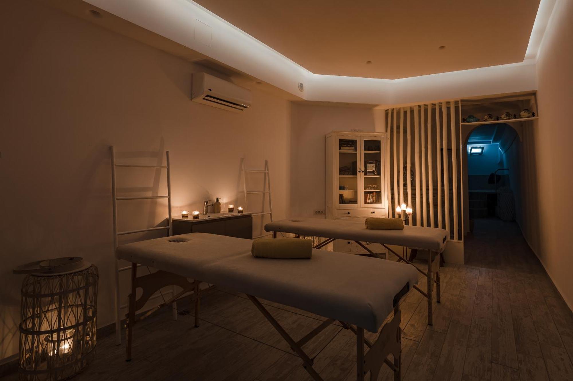 Nikolas Hotel Картерадос Екстериор снимка