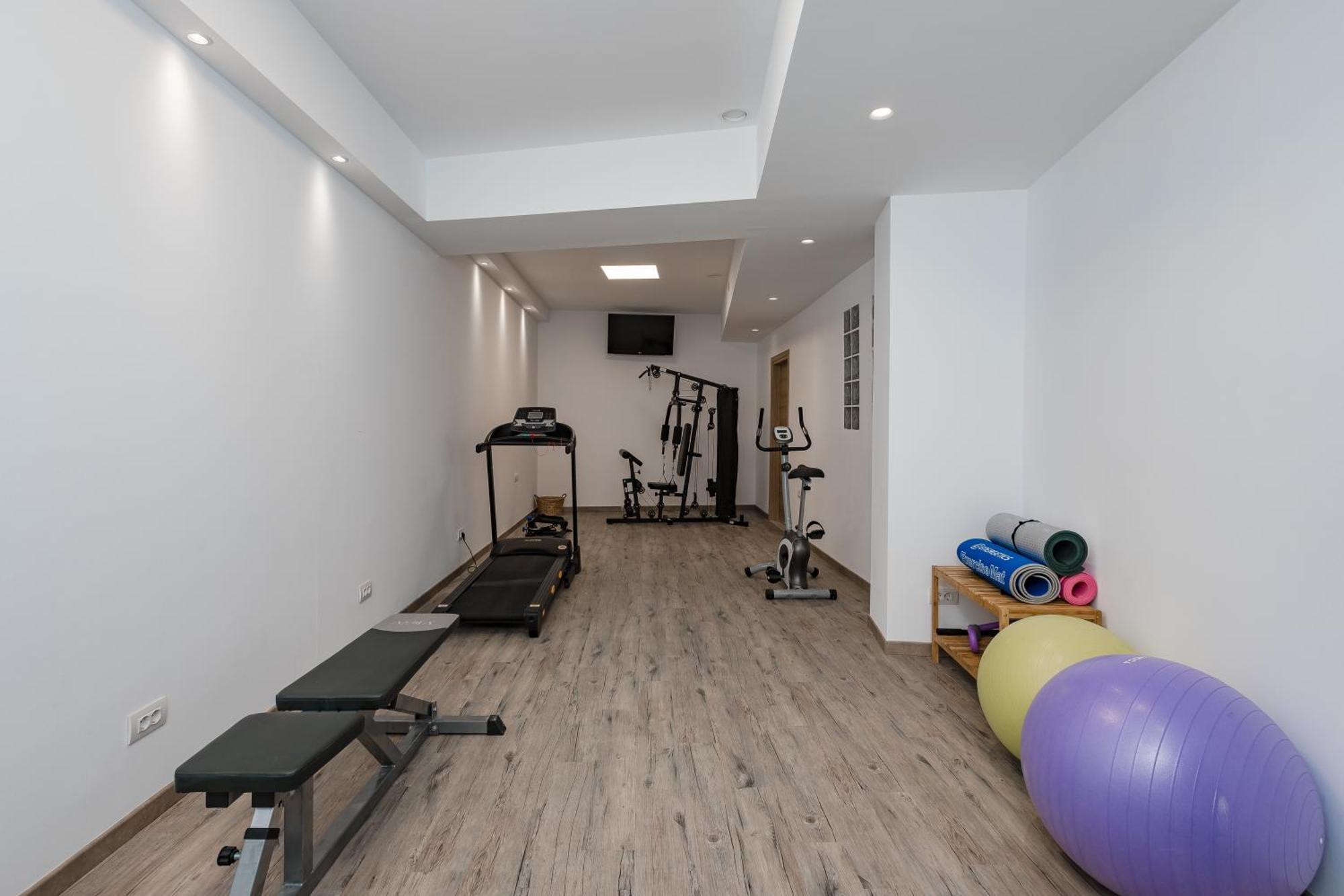 Nikolas Hotel Картерадос Екстериор снимка